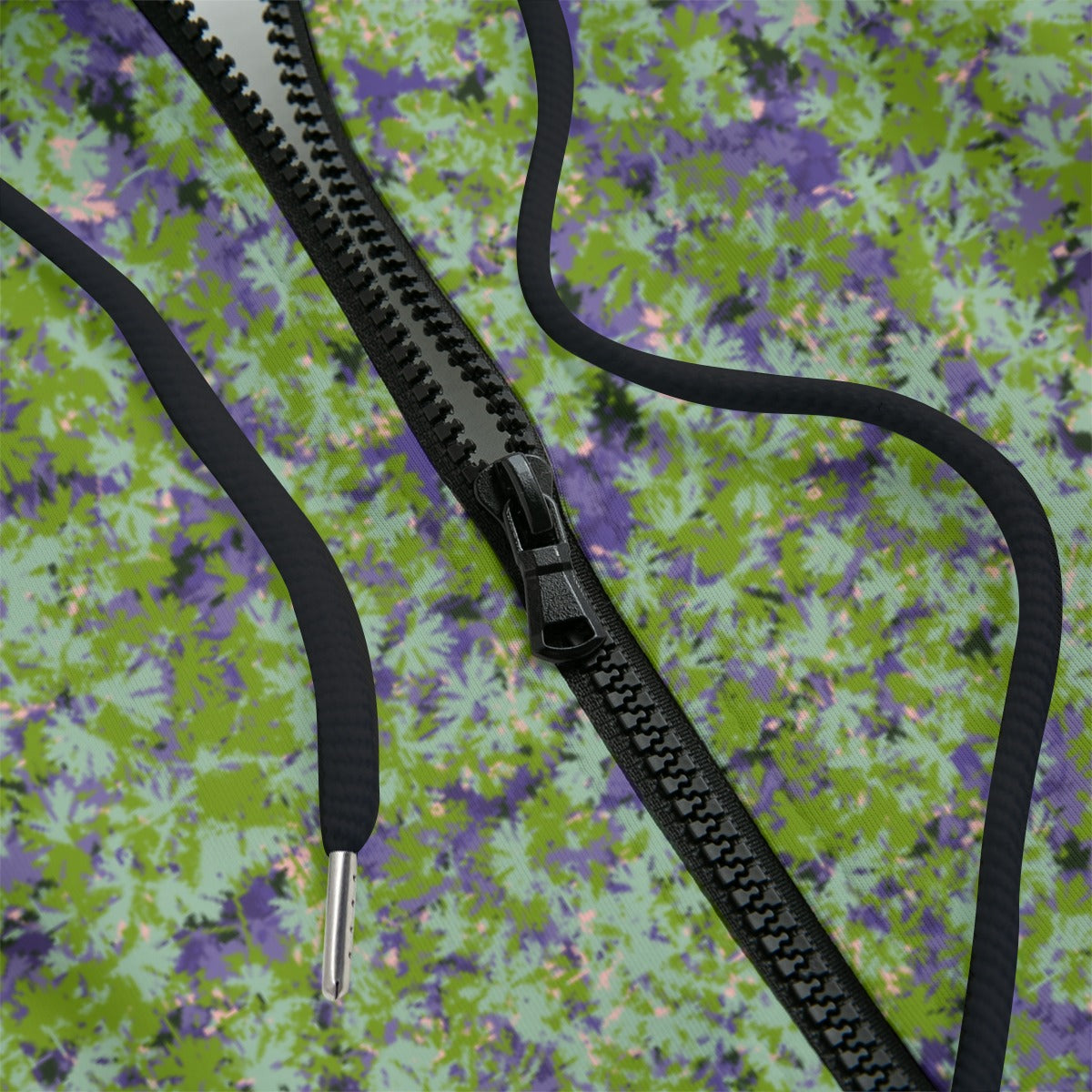 Front detail of black zipper camouflage pattern hoodie
